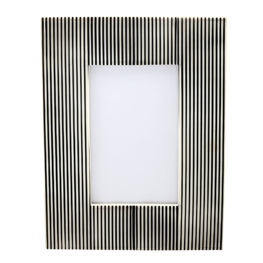 Photo Frame Black+White Resin Stripes